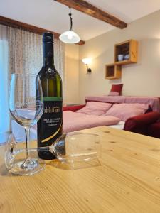 Pića u objektu Weingut Buschenschank Schneiderannerl