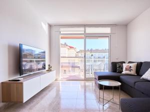 TV a/nebo společenská místnost v ubytování Apartament Mar Blau