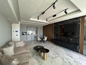 Φωτογραφία από το άλμπουμ του Crowne Apartments σε Mamaia