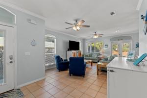 Foto da galeria de Sweet 'N Salty Private Gated Beach Heated Pool em Destin