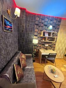 Φωτογραφία από το άλμπουμ του Palm Breeze Luxury Studio Apartment σε Noida