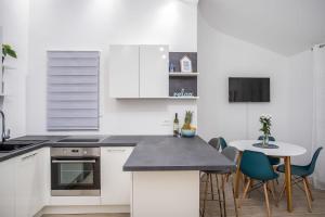 Kuchyň nebo kuchyňský kout v ubytování Seaside apartments Polić, Rogoznica