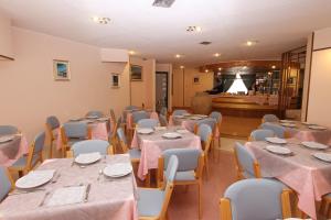 Posezení v ubytování Castelvetere Hotel