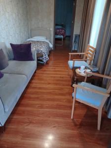 Istumisnurk majutusasutuses Guest house Nano