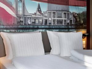 Posezení v ubytování B&B HOTEL Aalborg + 37 fotografií