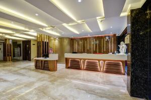 Vstupní hala nebo recepce v ubytování The York Legacy Hotel - 2 Minutes Walk From New Delhi Railway Station