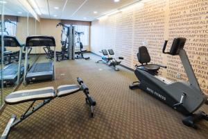 Fitness centrum a/nebo fitness zařízení v ubytování Motel 6-Joshua, TX