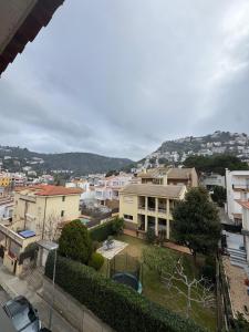 a view of a city from a building at Appartement proche Port dans le Centre ville in Girona