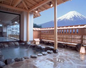 Gallery image of Fujikawaguchiko Onsen Konanso in Fujikawaguchiko