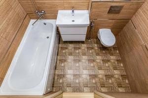 Et badeværelse på Lipovina Anres Apartment