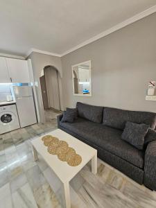 Kuchyň nebo kuchyňský kout v ubytování APARTAMENTO VERA COAST 123