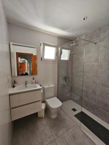 Koupelna v ubytování APARTAMENTO VERA COAST 123