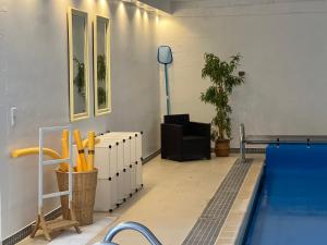 Der Swimmingpool an oder in der Nähe von Ihr Ferien Hotel Brunnenhof