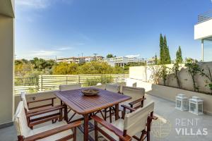 Balkón nebo terasa v ubytování RVG Luxury Houses with private pools in Porto Heli