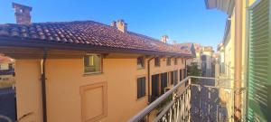 a view of a balcony of a building at Hostpitaly - La quiete in centro in Chivasso