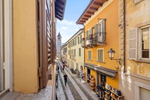 Το κτήριο όπου στεγάζεται  το διαμέρισμα