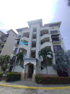 El edificio en el que está el departamento