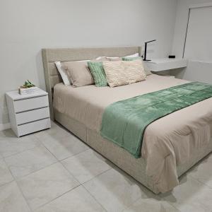Letto o letti in una camera di Simple Serenity