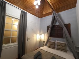 Billede fra billedgalleriet på Little Angelo's Cottage - Greek Autumn Charm i Plomarion