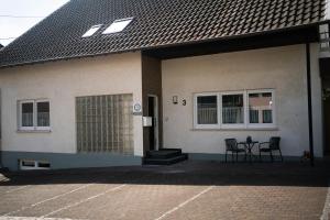 Budova, kde se penzion – hostinec nachází