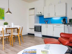 Køkken eller tekøkken på 4 person holiday home in Ringkøbing-By Traum