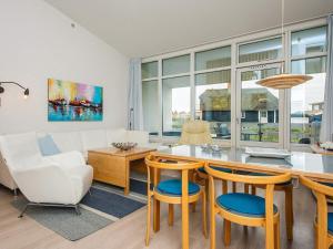 Et opholdsområde på Cozy Retreat in Sondervig - By Traum Ferienwohnungen