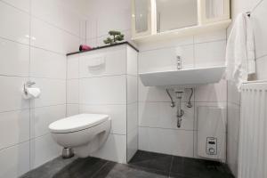 Koupelna v ubytování Blankwasserweg 131 Lensterstrand Oase Bungalow 4