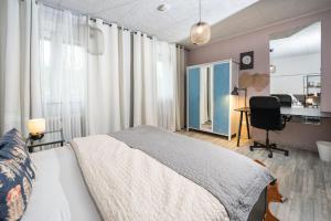 Postel nebo postele na pokoji v ubytování Charmante Privatzimmer in der Stadt