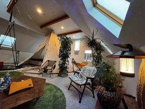 Ein Sitzbereich in der Unterkunft ALL SEASON CAMP - Vacation STAY 21071v