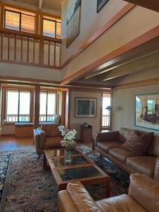 Gallery image of Priest Ranch with Guest House and Pool in Big Oak Flat
