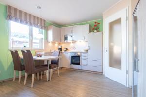 Kuchyň nebo kuchyňský kout v ubytování Waldstraße 16 Wohnung Eckhoff