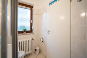 Koupelna v ubytování Haus Seebrise- Wohnung 7