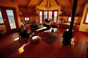 Gallery image of Priest Ranch with Guest House and Pool in Big Oak Flat