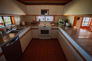 Gallery image of Priest Ranch with Guest House and Pool in Big Oak Flat