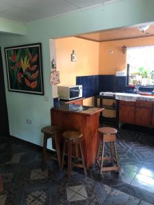 Dapur atau dapur kecil di Close to Walmart supermarket chain