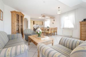 Posezení v ubytování Strandresidenz Wohnung 7