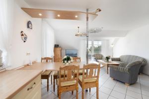 Posezení v ubytování Strandresidenz Wohnung 7