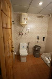 Vannituba majutusasutuses Hotel Monal