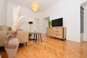 Afbeelding uit fotogalerij van Apartment Forte Mare in Herceg-Novi