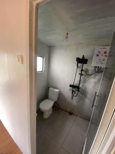Koupelna v ubytování Glamping Telaga Menjer Lantai 7