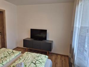 TV o dispositivi per l'intrattenimento presso Happy Nest