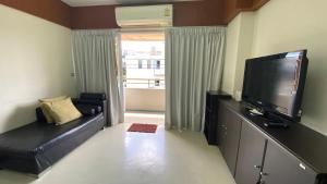 Φωτογραφία από το άλμπουμ του Phuket Town Condo 2 Bedroom with Balcony-Cats Friendly στο Πουκέτ Πόλη