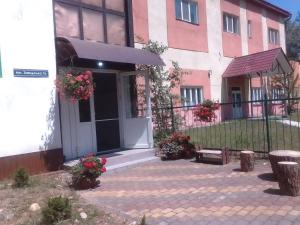 Zahrada ubytování BB Student Hotel Khust
