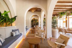 Posedenie v ubytovaní Hotel Riu Palace La Mola