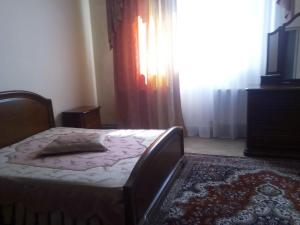 Postel nebo postele na pokoji v ubytování BB Student Hotel Khust