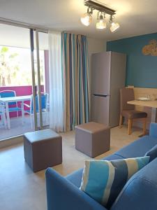 ครัวหรือมุมครัวของ Appartement avec piscine Résidence AQUALIA