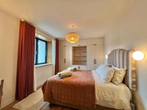 Voodi või voodid majutusasutuse Quad Corner with beautiful views toas