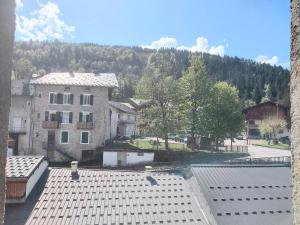 Nespecifikovaný výhled na hory nebo výhled na hory při pohledu z hotelu