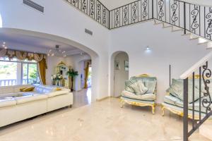 Postel nebo postele na pokoji v ubytování Casa Darcey + 29 fotografií