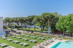 Bazén v ubytování Hotel San Marco nebo v jeho okolí